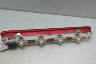 Feu arriere stop central OPEL VIVARO 3