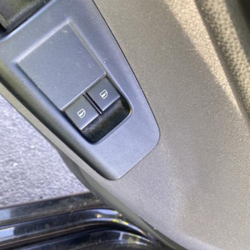 Retroviseur droit VOLKSWAGEN POLO 4 Photo n°18