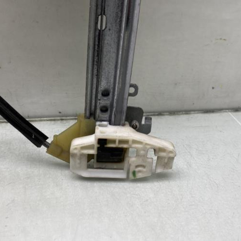 Leve vitre electrique avant gauche CITROEN XSARA Photo n°3