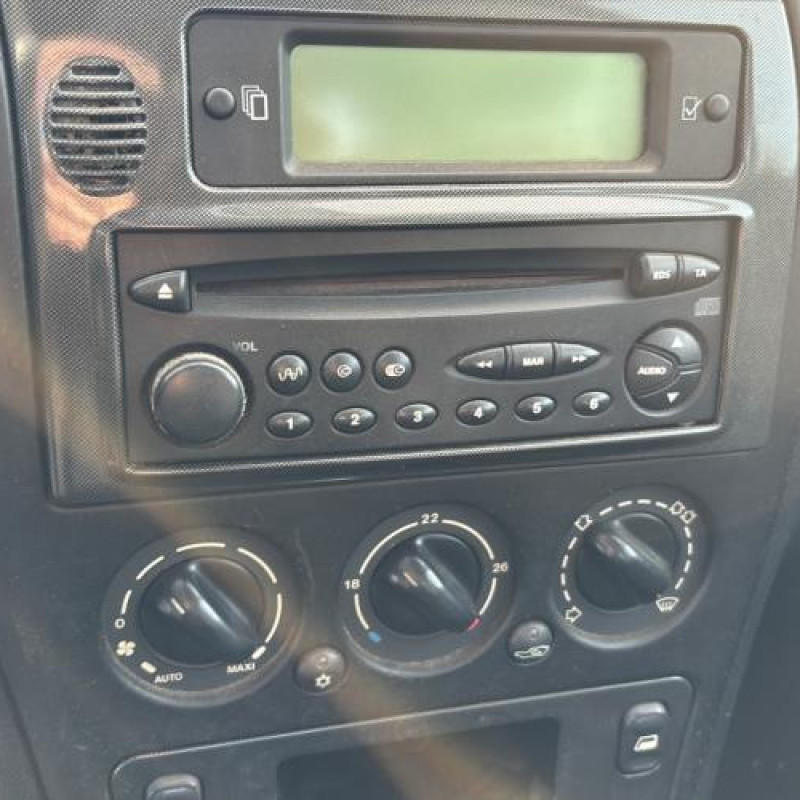 Leve vitre electrique avant gauche CITROEN XSARA Photo n°20