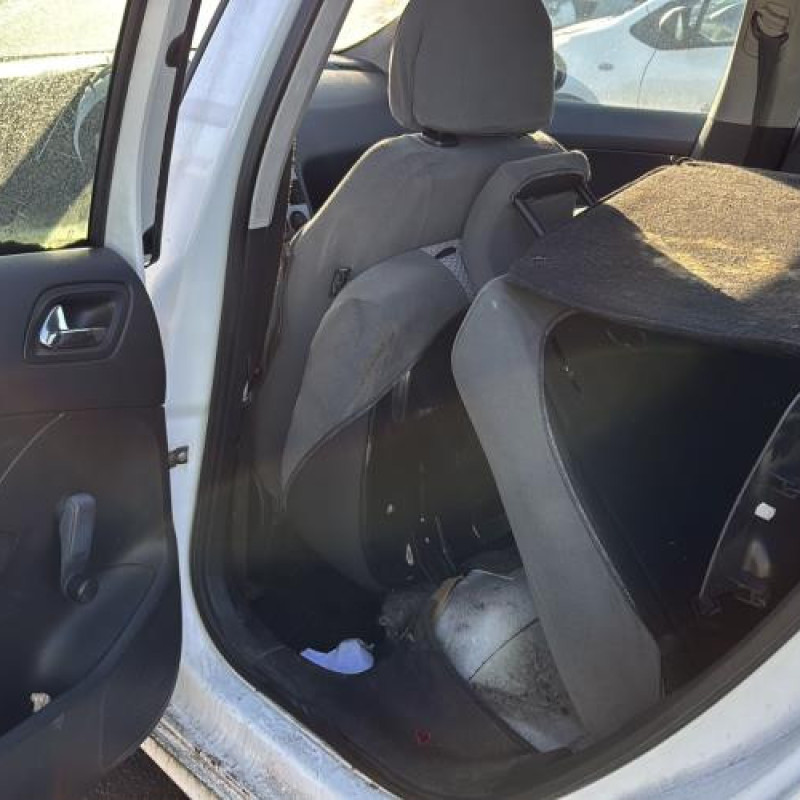 Boitier servitude moteur (BSM) PEUGEOT 308 1 Photo n°13
