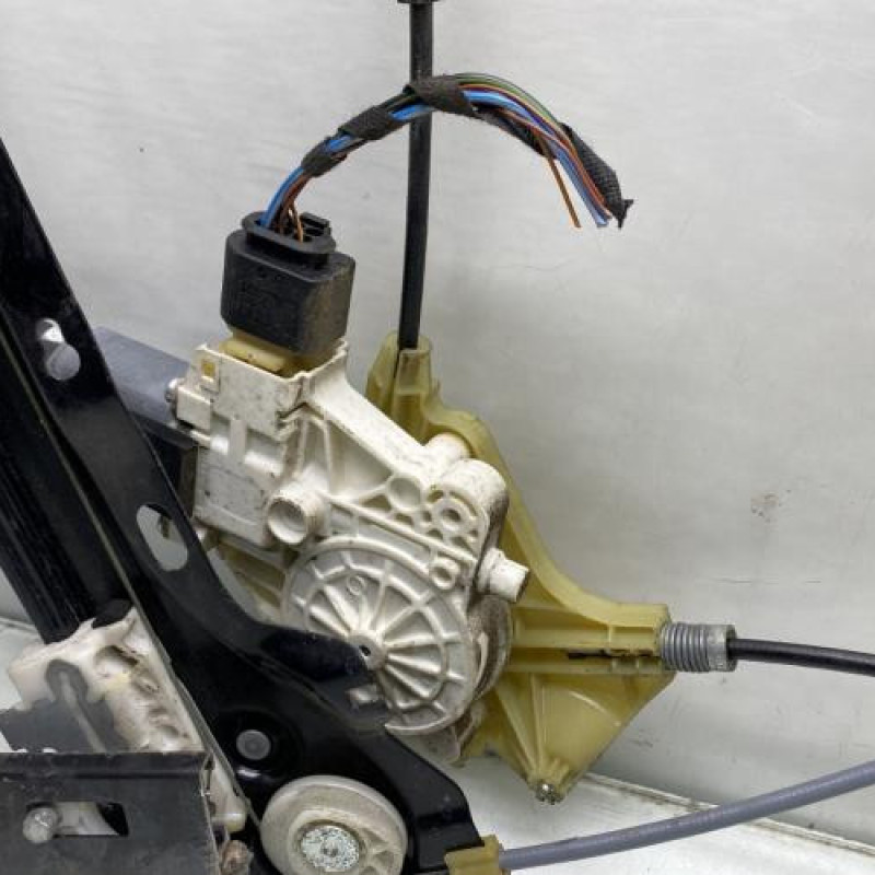 Leve vitre electrique avant droit BMW SERIE 3 E92 Photo n°6