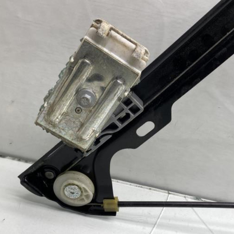 Leve vitre electrique avant gauche BMW SERIE 3 E92 Photo n°5