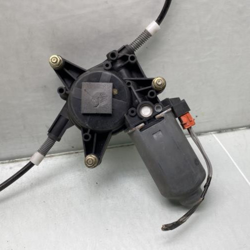 Leve vitre electrique avant gauche CITROEN ZX Photo n°3