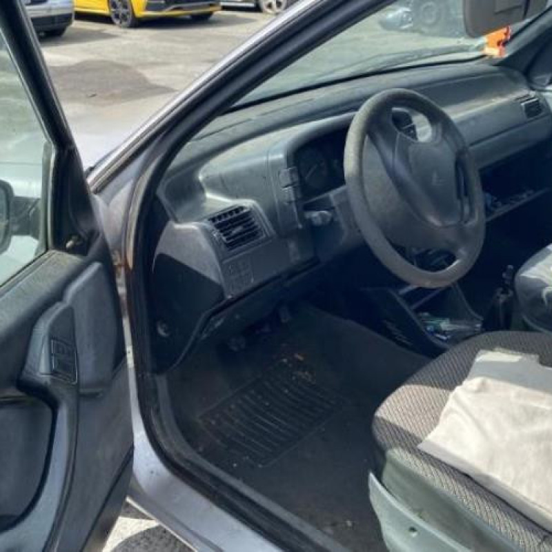 Leve vitre electrique avant gauche CITROEN ZX Photo n°9