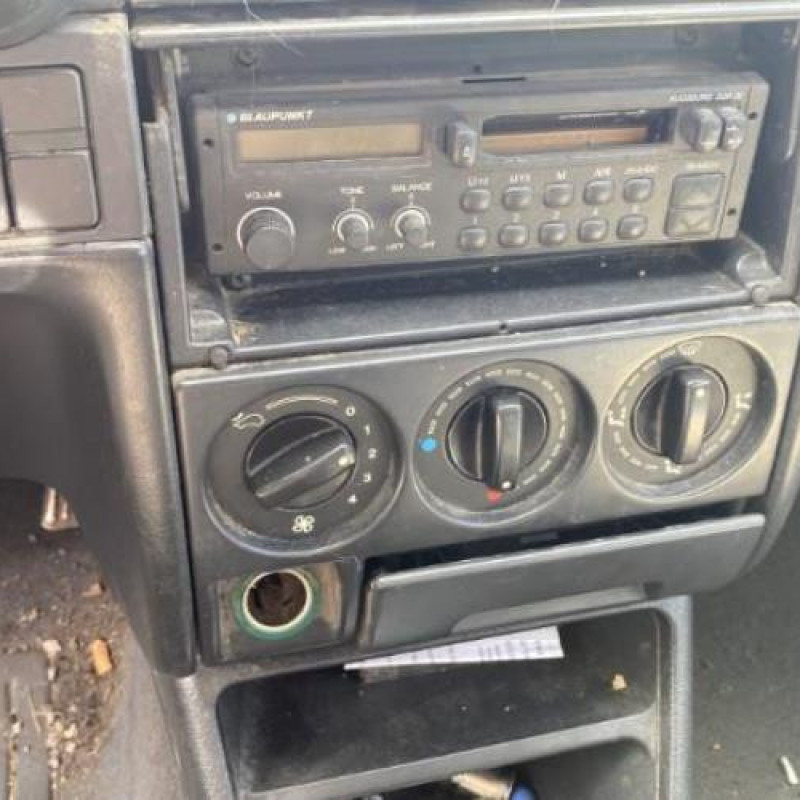 Leve vitre electrique avant gauche CITROEN ZX Photo n°20