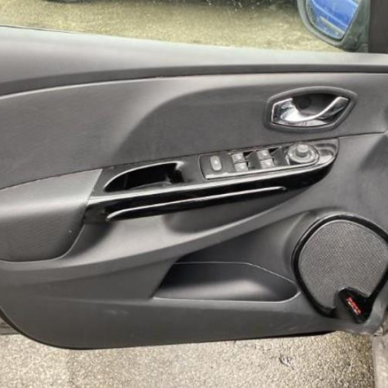 Air bag conducteur RENAULT CLIO 4 Photo n°12