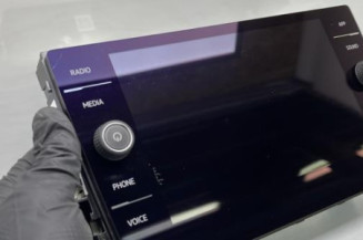 Ecran GPS VOLKSWAGEN GOLF 8