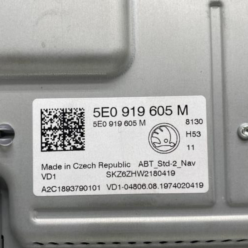 Ecran GPS SKODA OCTAVIA 3 Photo n°3