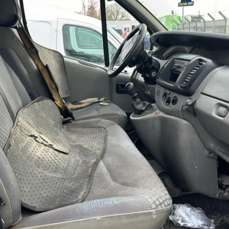 Leve vitre electrique avant gauche RENAULT TRAFIC 2 Photo n°11