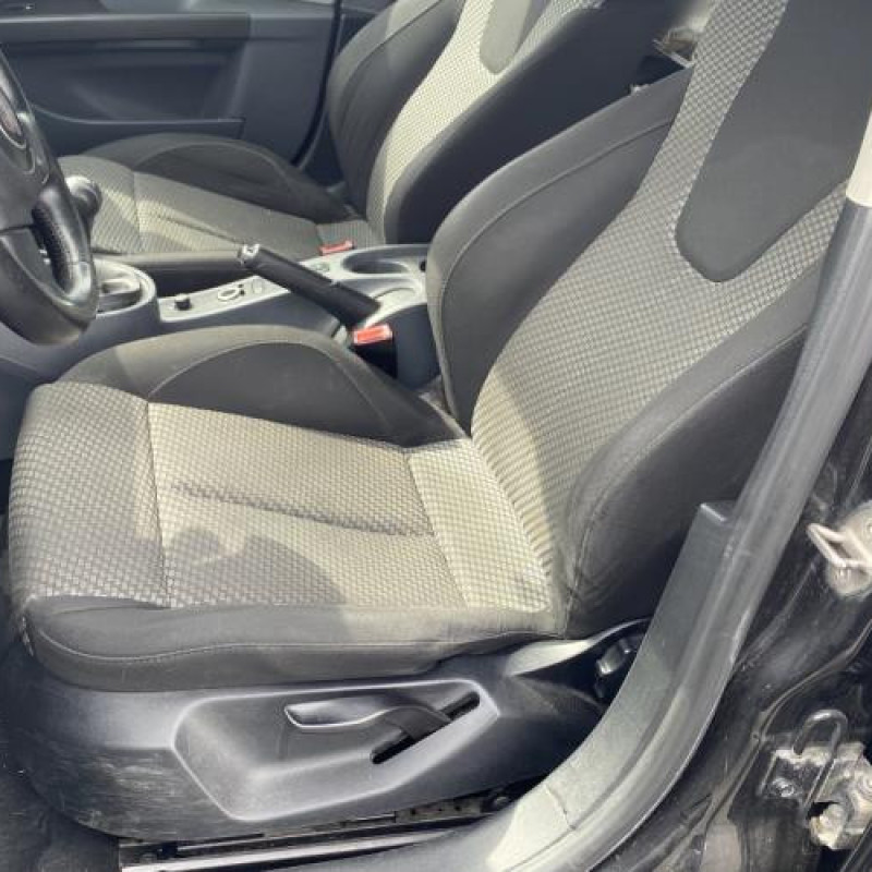Ceinture avant gauche SEAT LEON 2 Photo n°11