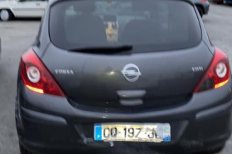 Ceinture avant gauche OPEL CORSA D