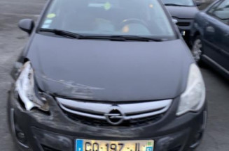 Ceinture avant gauche OPEL CORSA D