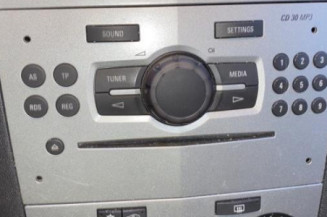 Ceinture avant gauche OPEL CORSA D