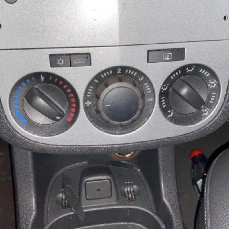 Ceinture avant gauche OPEL CORSA D Photo n°16