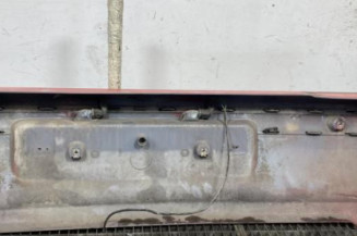 Pare choc arriere PEUGEOT 106