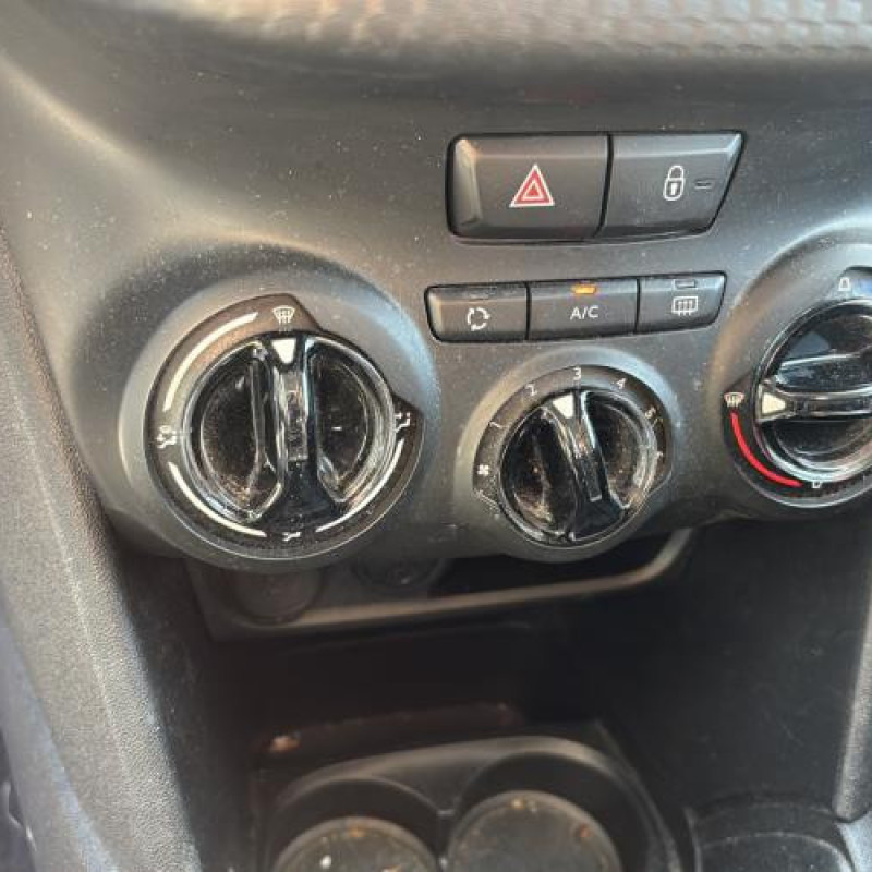 Ressort de suspension arriere droit PEUGEOT 208 1 Photo n°17