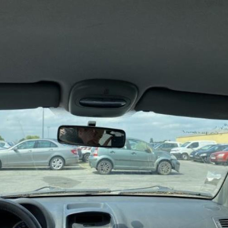 Ressort de suspension arriere droit RENAULT CLIO 2 Photo n°19
