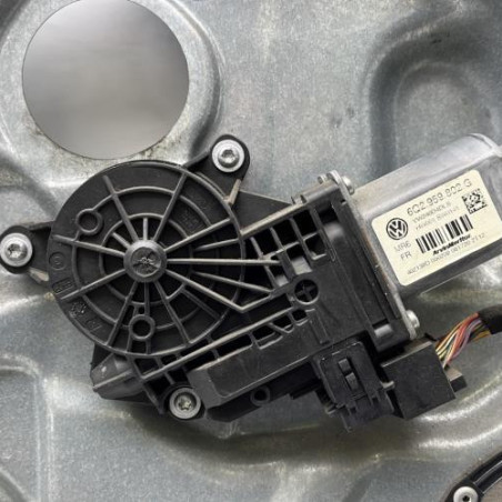 Leve vitre electrique avant gauche VOLKSWAGEN POLO 4