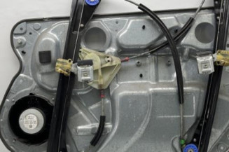 Leve vitre electrique avant gauche VOLKSWAGEN POLO 4