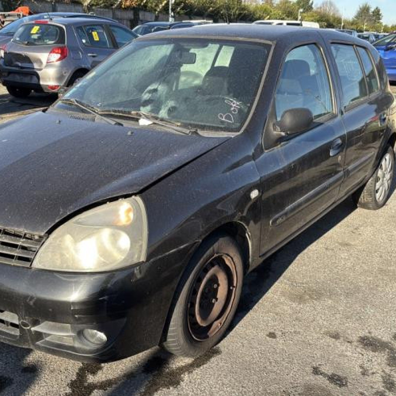 Malle/Hayon arriere RENAULT CLIO 2 CAMPUS Photo n°12