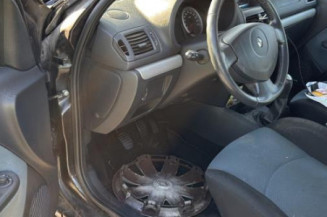 Malle/Hayon arriere RENAULT CLIO 2 CAMPUS