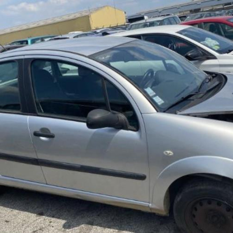 Porte avant droit CITROEN C3 1 Photo n°18