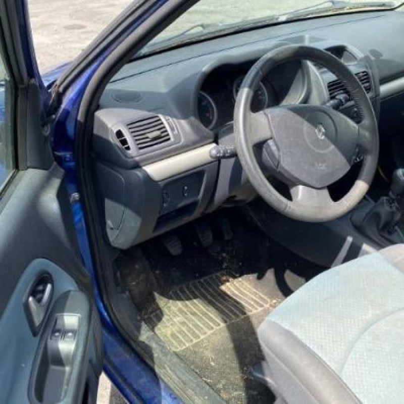 Feu arriere principal droit (feux) RENAULT CLIO 2 Photo n°6