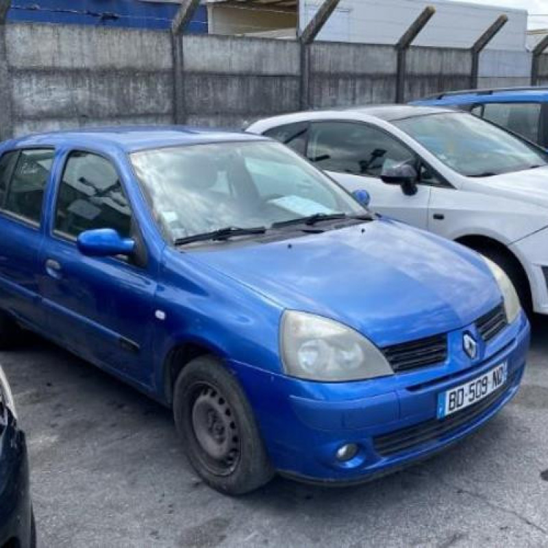 Feu arriere principal droit (feux) RENAULT CLIO 2 Photo n°12