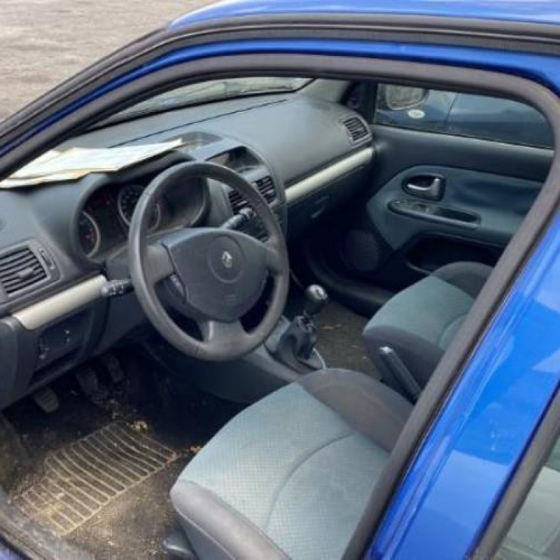 Feu arriere principal droit (feux) RENAULT CLIO 2 Photo n°20