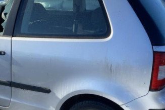 Calandre VOLKSWAGEN POLO 4