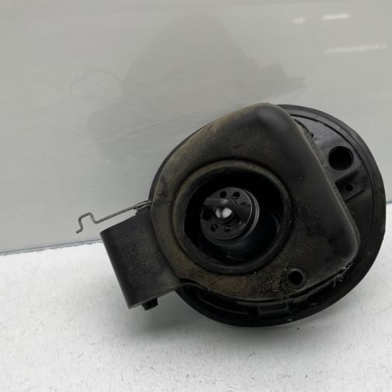 Trappe d'essence ALFA ROMEO GIULIETTA 2 Photo n°3