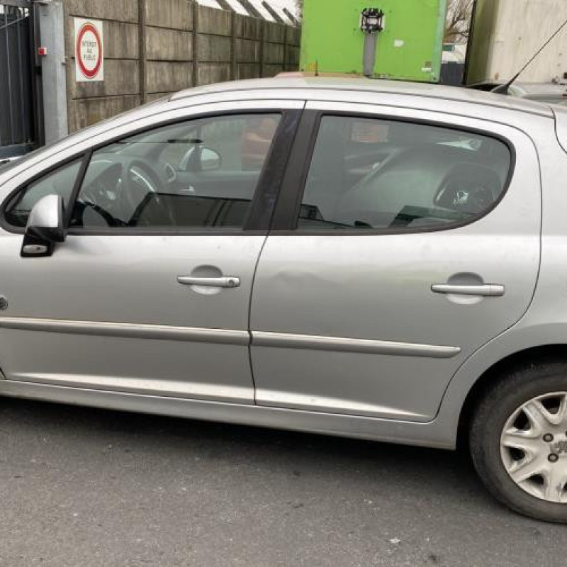 Boitier BSI PEUGEOT 207 Photo n°9