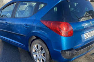 Pare choc arriere PEUGEOT 207
