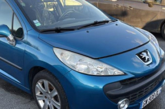 Pare choc arriere PEUGEOT 207