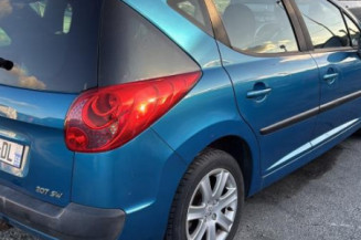 Pare choc arriere PEUGEOT 207