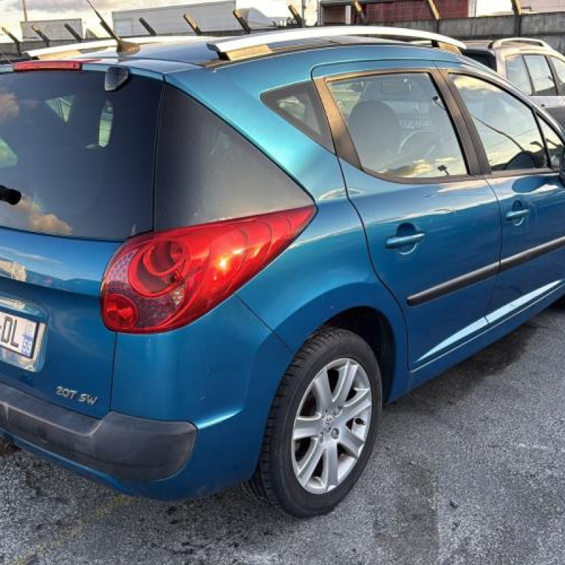 Pare choc arriere PEUGEOT 207 Photo n°20