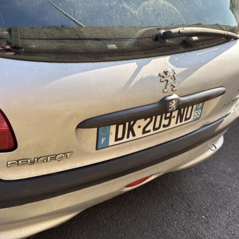 Boitier BSI PEUGEOT 206 Photo n°8
