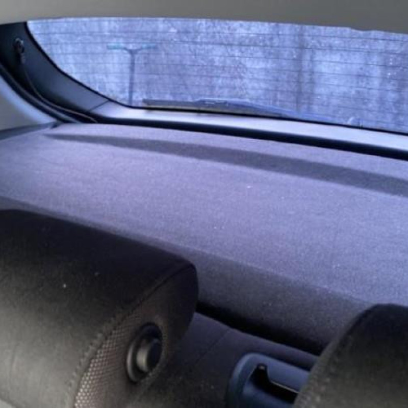 Pretensionneur de ceinture avant droit BMW SERIE 1 E87 Photo n°4