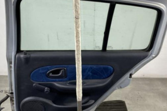 Porte arriere droit RENAULT CLIO 2