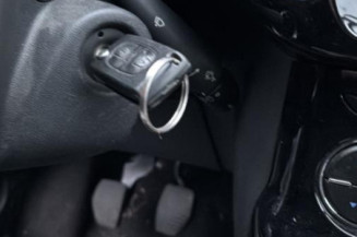 Pare boue arriere droit CITROEN C3 2
