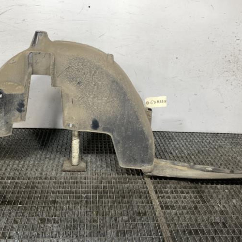 Pare boue arriere droit CITROEN C-ELYSEE Photo n°2