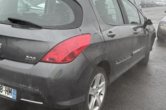 Pare boue arriere gauche PEUGEOT 308 1