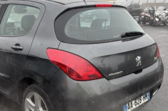 Pare boue arriere gauche PEUGEOT 308 1