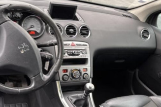 Pare boue arriere gauche PEUGEOT 308 1