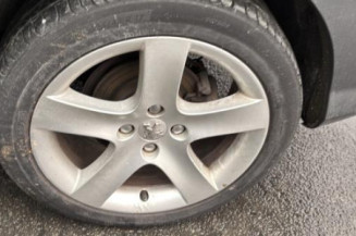 Pare boue arriere gauche PEUGEOT 308 1