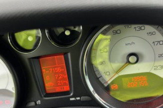 Pare boue arriere gauche PEUGEOT 308 1