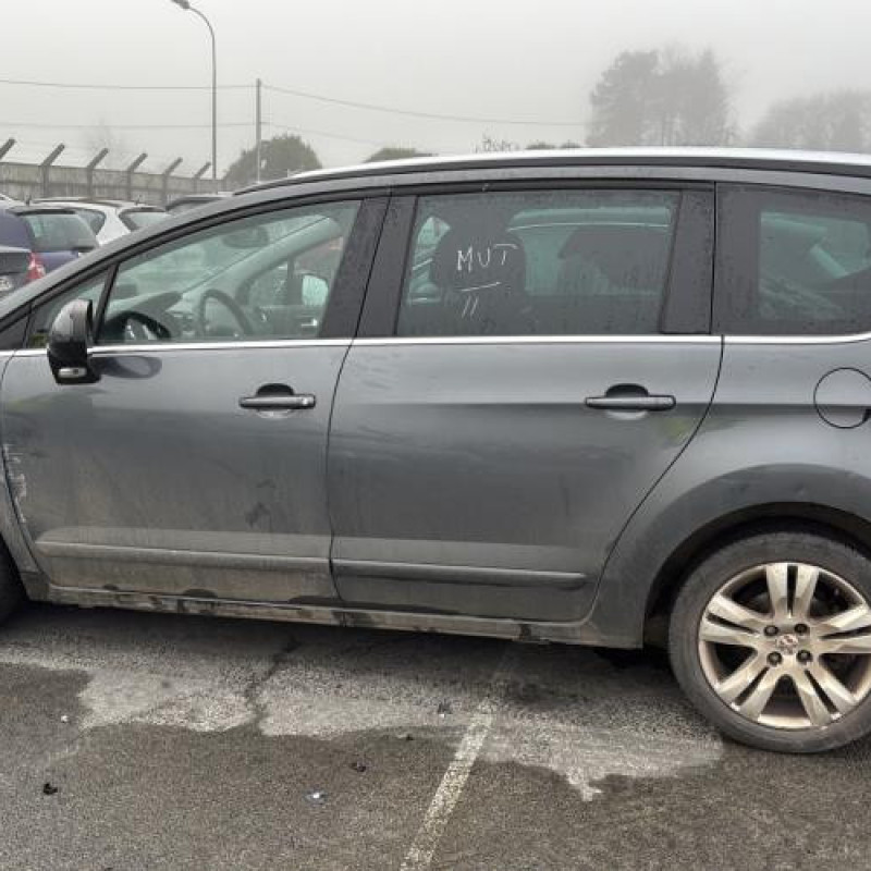 Amortisseur avant droit PEUGEOT 5008 1 Photo n°9