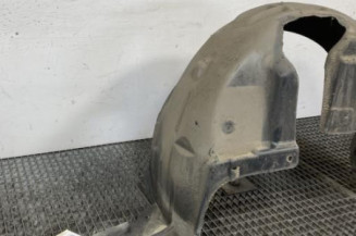 Pare boue arriere gauche PEUGEOT 308 1