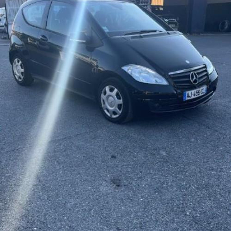 Feu arriere principal gauche (feux) MERCEDES CLASSE A 169 Photo n°20